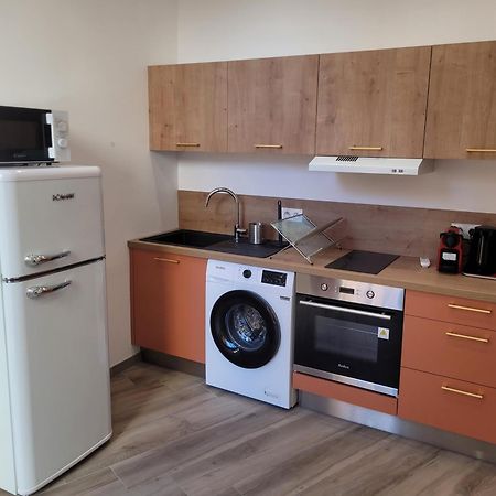 Appartement Secteur Gare Et Place De La Comedie, Wifi & Climatisation Montpellier Esterno foto