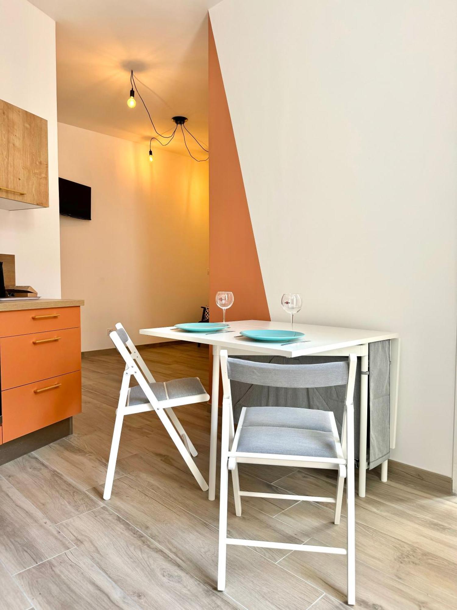 Appartement Secteur Gare Et Place De La Comedie, Wifi & Climatisation Montpellier Esterno foto