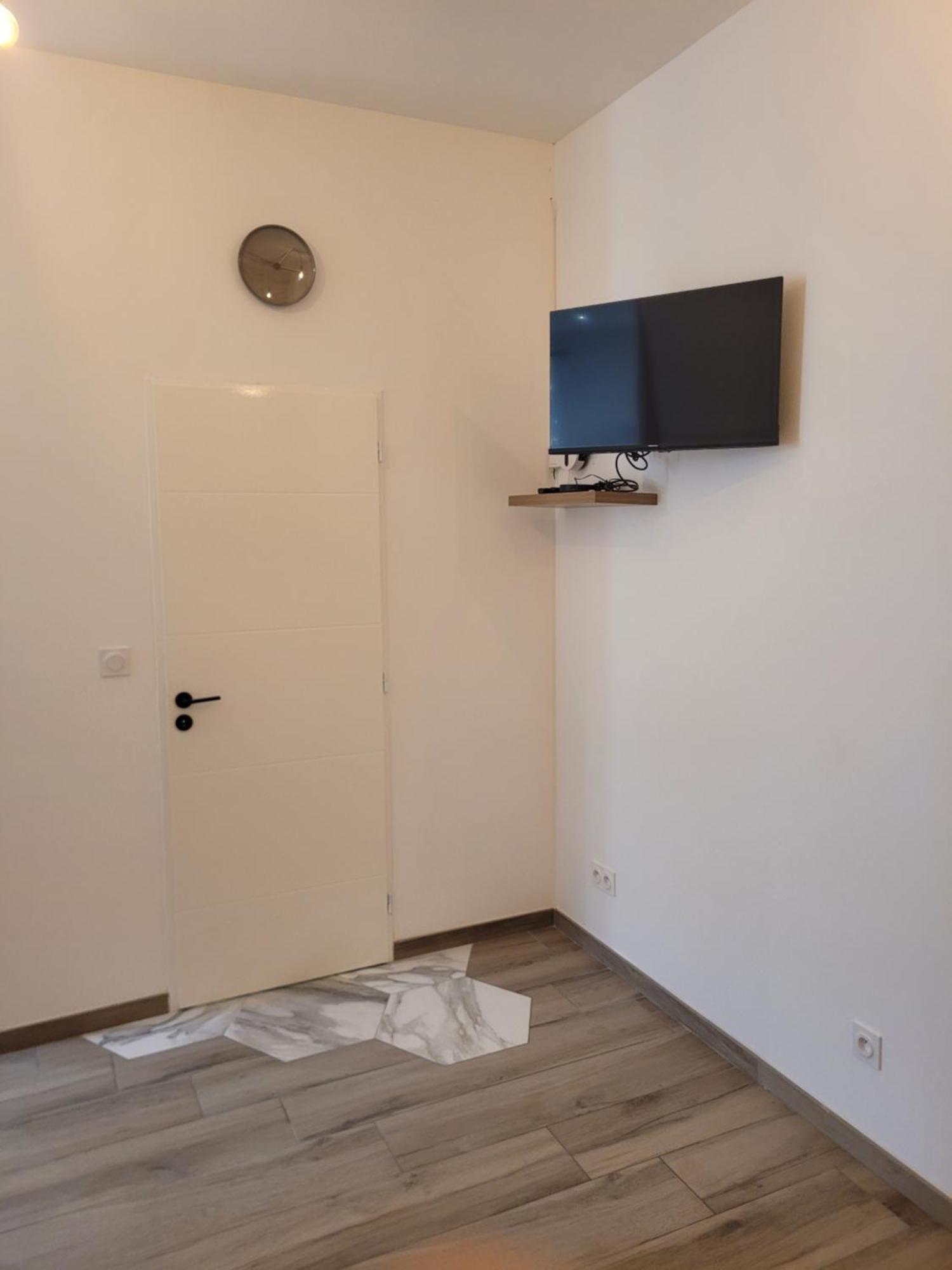 Appartement Secteur Gare Et Place De La Comedie, Wifi & Climatisation Montpellier Esterno foto