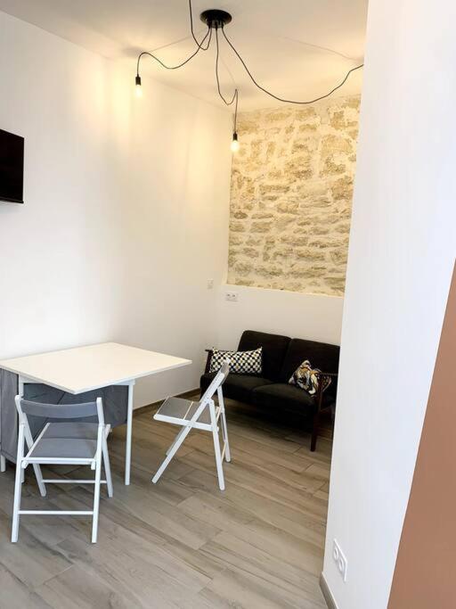Appartement Secteur Gare Et Place De La Comedie, Wifi & Climatisation Montpellier Esterno foto